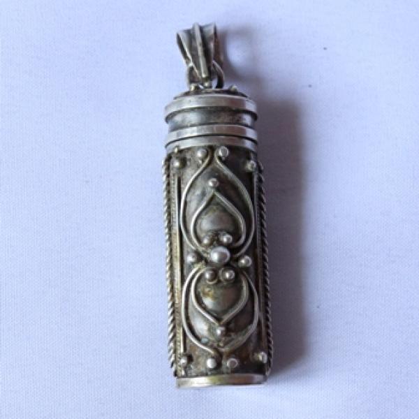 Silver Ghau Cylindrical Pendant